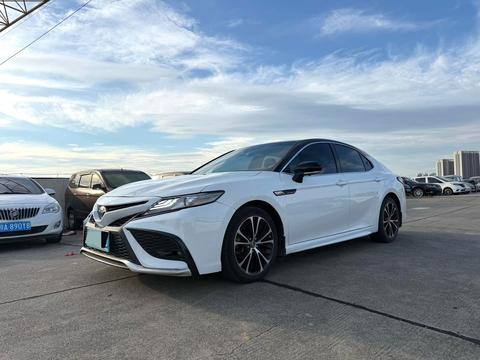 Toyota Camry 2018 2.5S