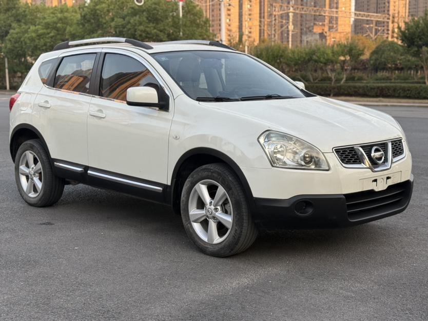 Nissan Qashqai 2015 2.0XL CVT 2WD