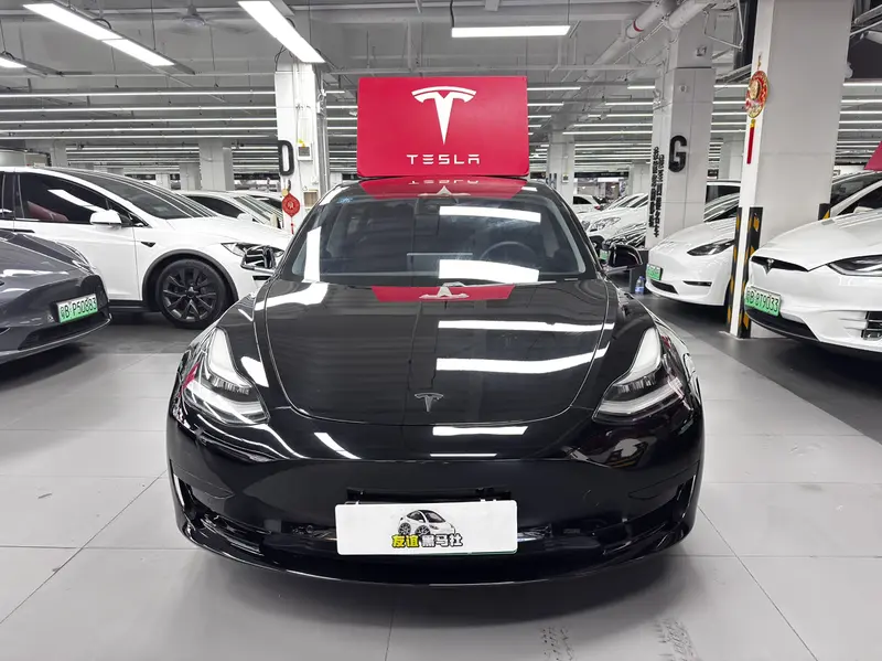 Tesla Model 3 RWD — фото 2