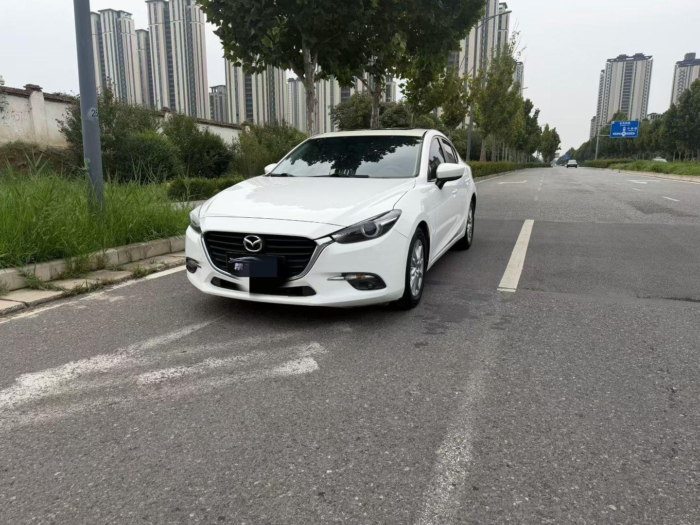 Mazda Mazda3 — фотографии объявления, Основное фото