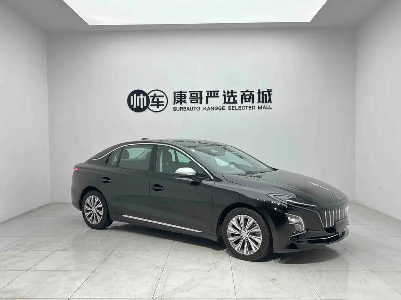 Hongqi E-QM5 — фото 3