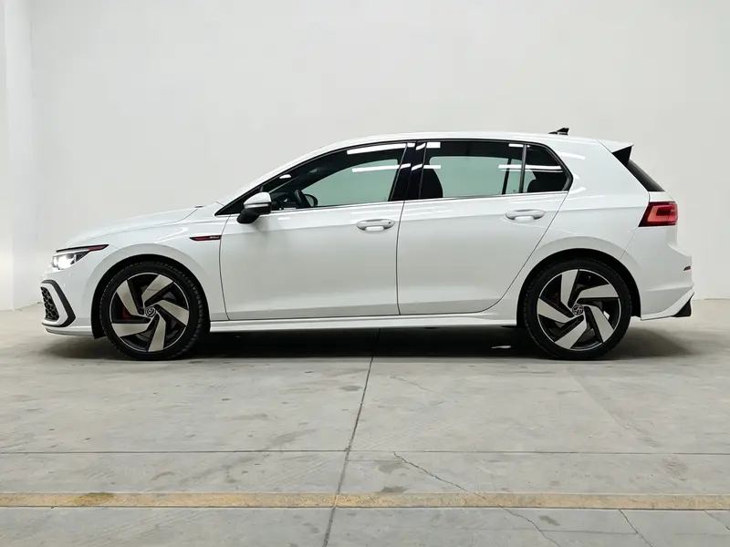 Volkswagen Golf GTI — фото 4