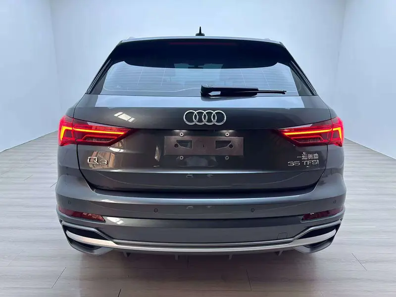 Audi Q3 — фото 5