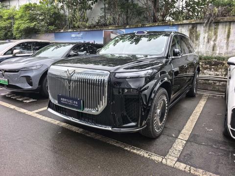 VOYAH Taishan PHEV