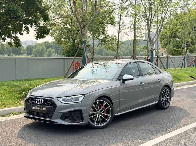 Audi S 4 3.0 TFSI