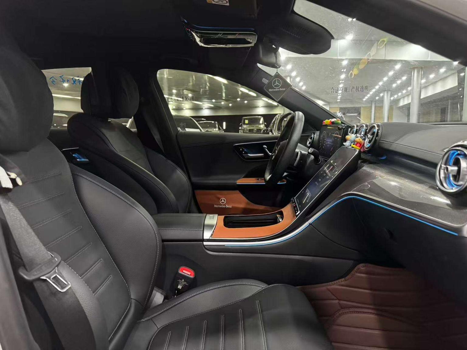 Mercedes-Benz C-Class: фотография 19 из 22