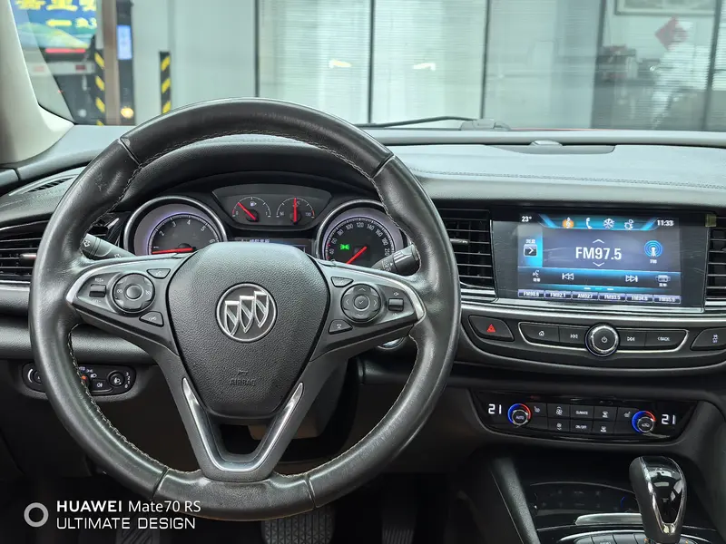 Buick Regal — фото 8