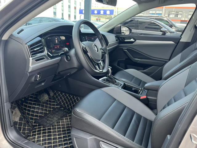 Volkswagen Sagitar id 4392021 из Китая 27