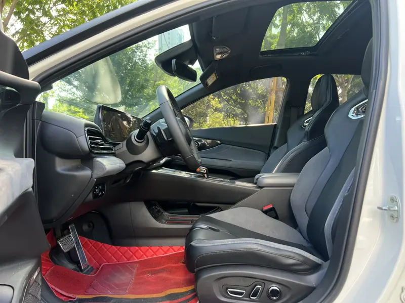 Trumpchi GAC Trumpchi Empow 400 T AT R Max — фото 9