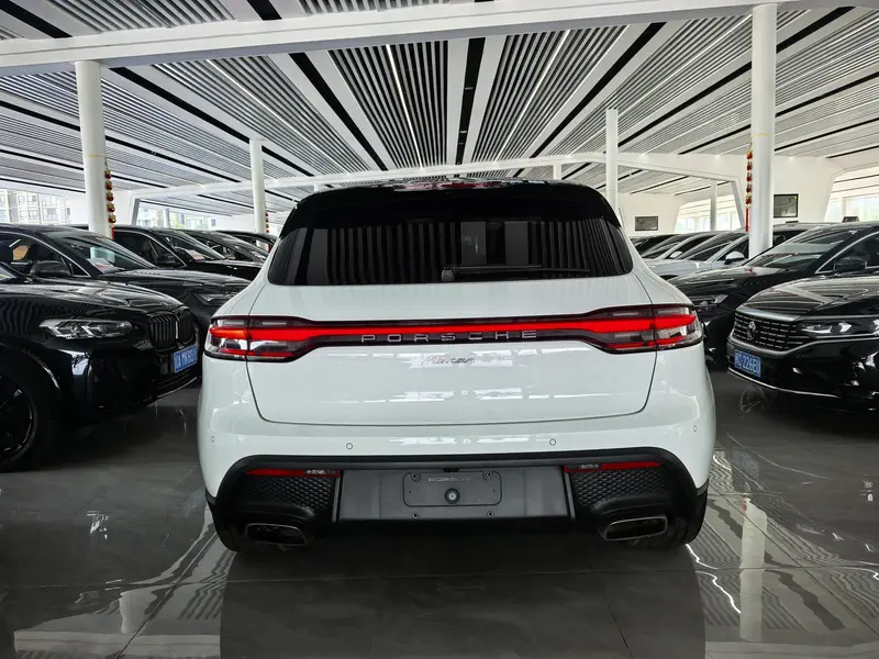 Porsche Macan 2.0 T — фото 5