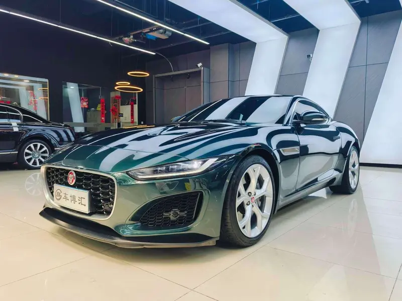 Jaguar F-TYPE 2.0 T RWD