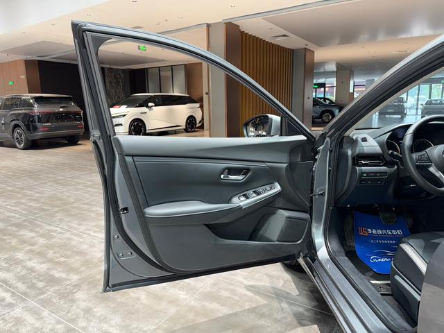 Nissan Xuan Yi id 4387442 из Китая 26