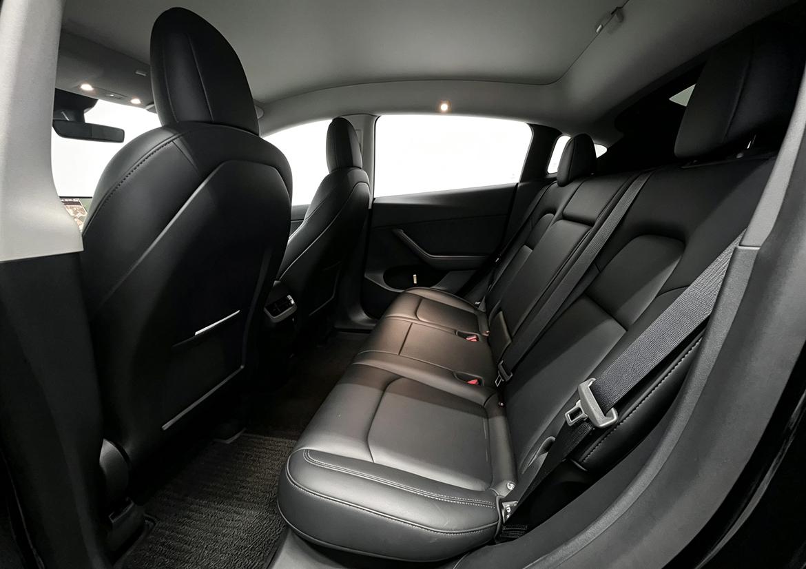 Tesla Model Y: фотография 17 из 17
