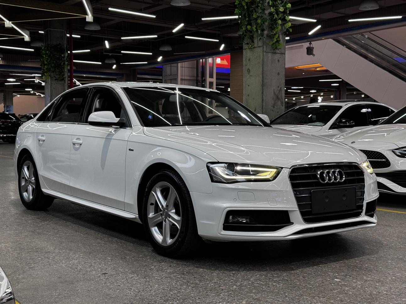 Audi A4L — фотографии объявления, Фото 3