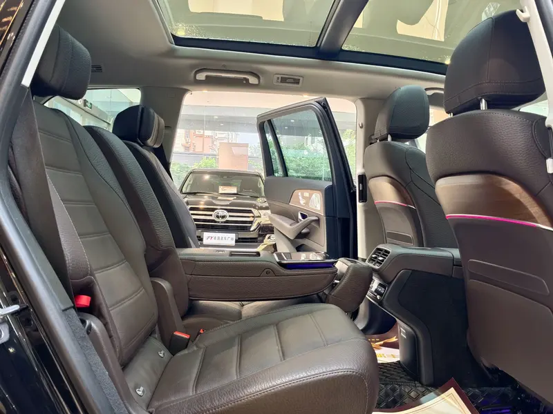 Mercedes-Benz GLS — фото 20