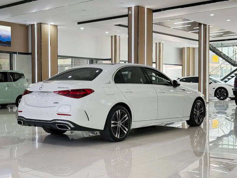 Mercedes-Benz C-Class C 350 eL — фото 6