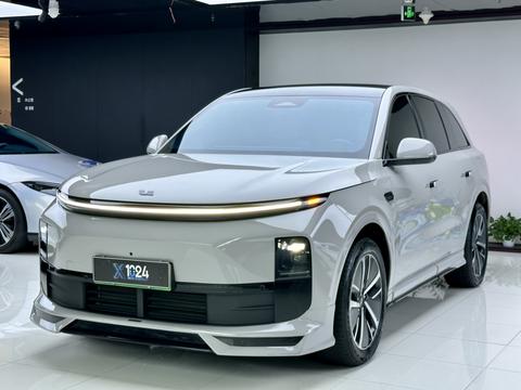 Li Auto L6
