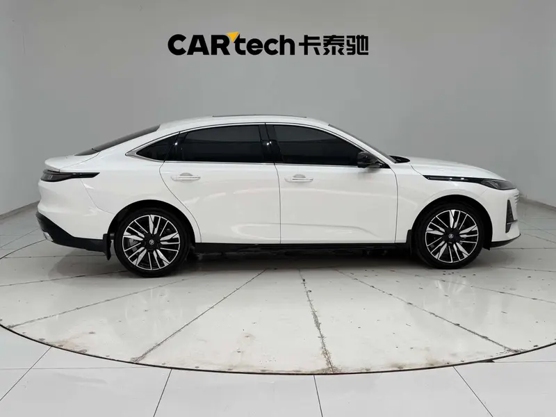 Changan Eado — фото 7