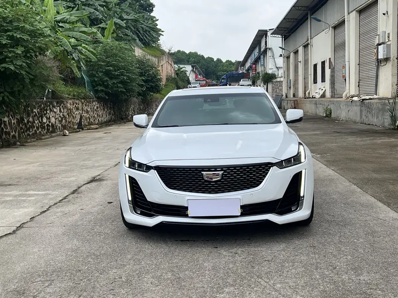 Cadillac CT5 — фото 2