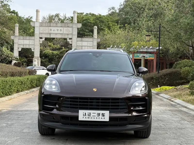 Porsche Macan 2.0 T — фото 2