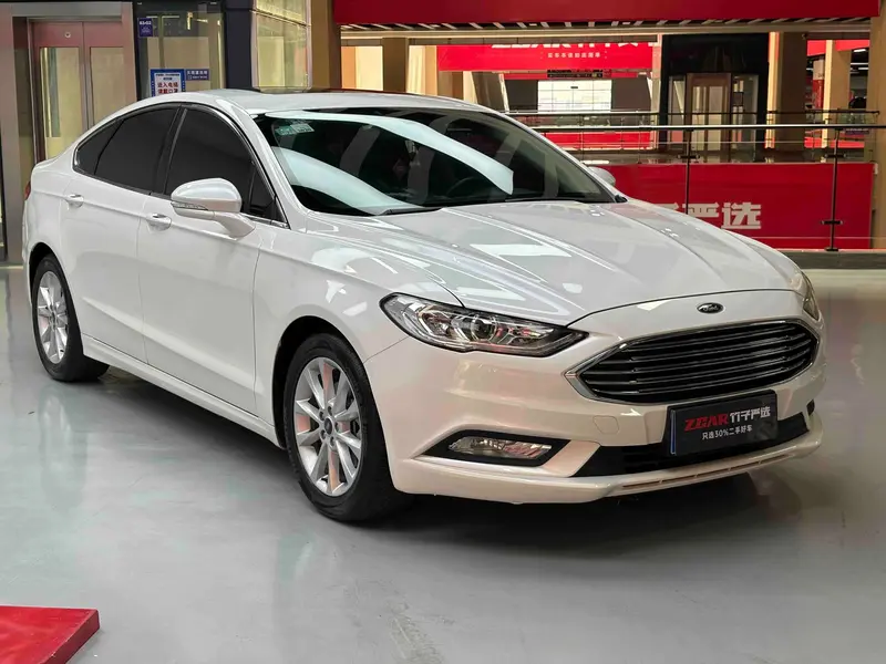 Ford Mondeo — фото 3