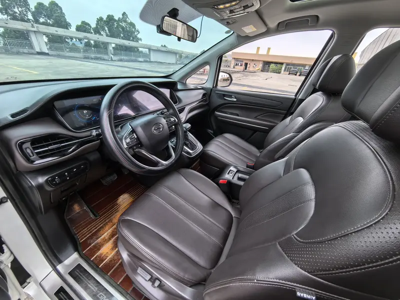 Trumpchi GACTrumpchi M6 — фото 13