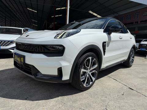 Lynk & Co 05