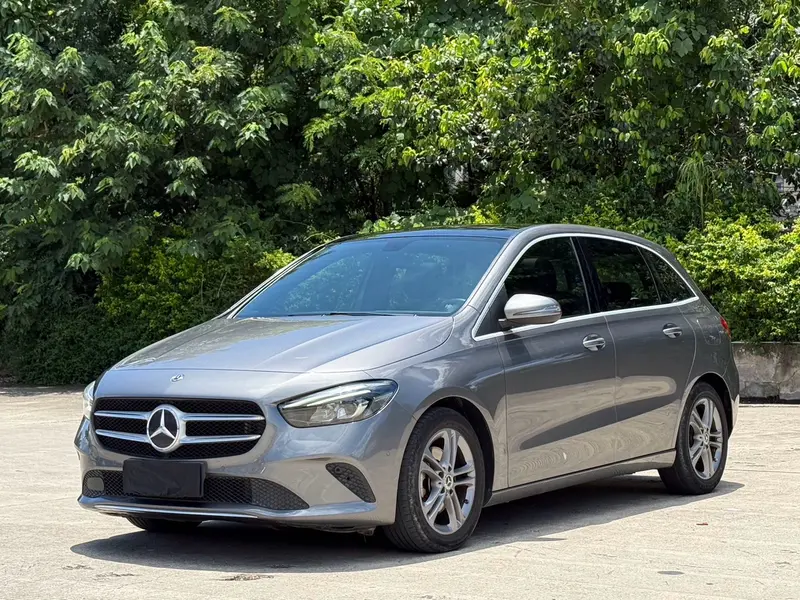 Mercedes-Benz B-Class — фото 1
