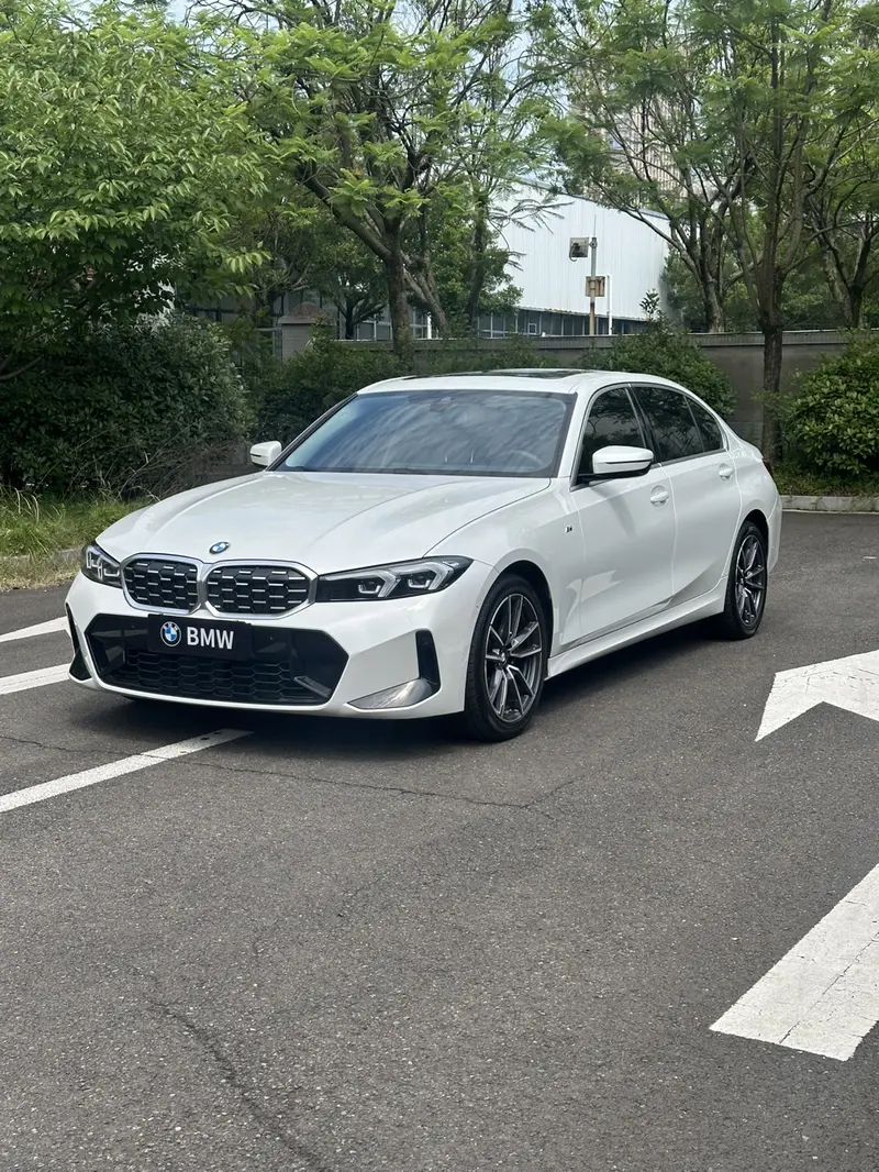 BMW 3 Series — фото 1