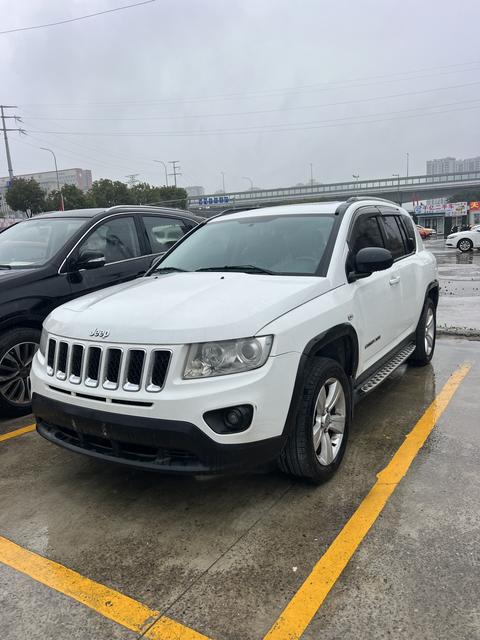Jeep Compass (Import)