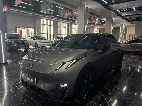 Lynk & Co Z20