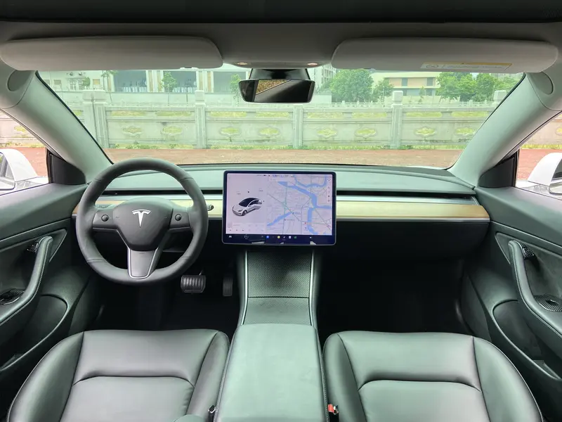 Tesla Model 3 RWD — фото 8