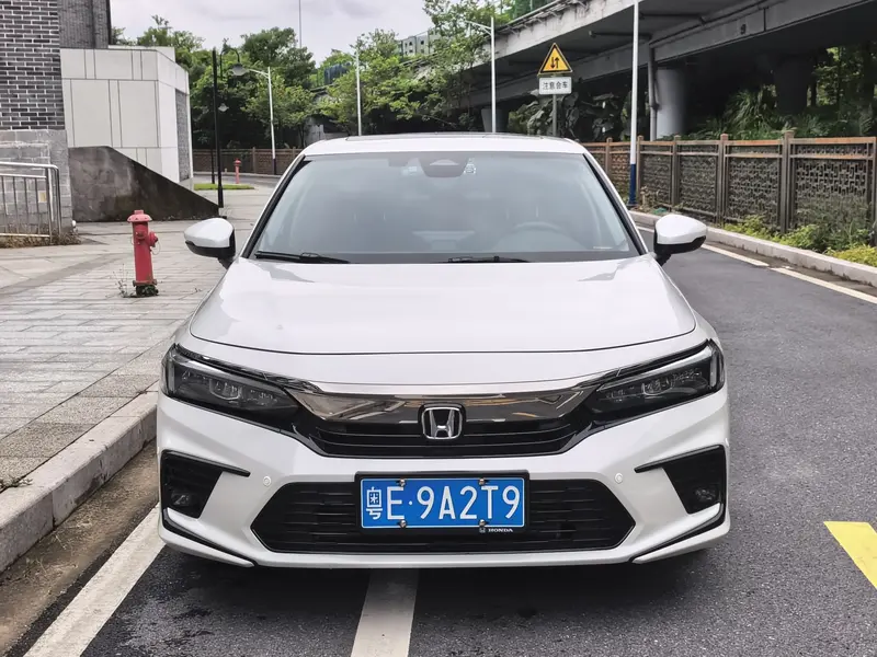 Honda Civic — фото 2