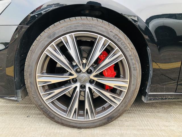 Audi A6L id 4368369 из Китая 14