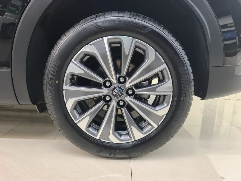 Buick Envision S — фото 3