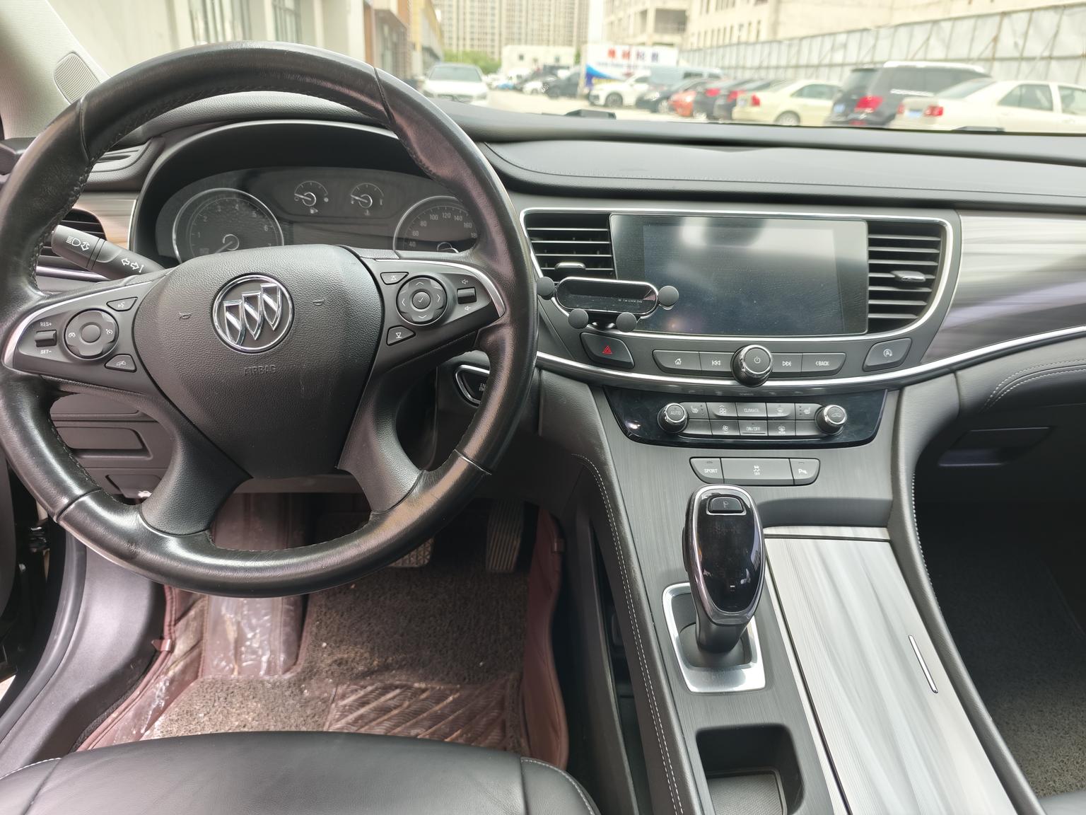 Buick LaCrosse 2020 652T Luxury