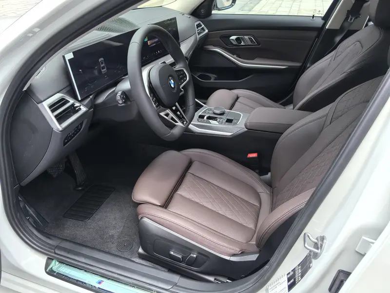 BMW 3 Series — фото 12