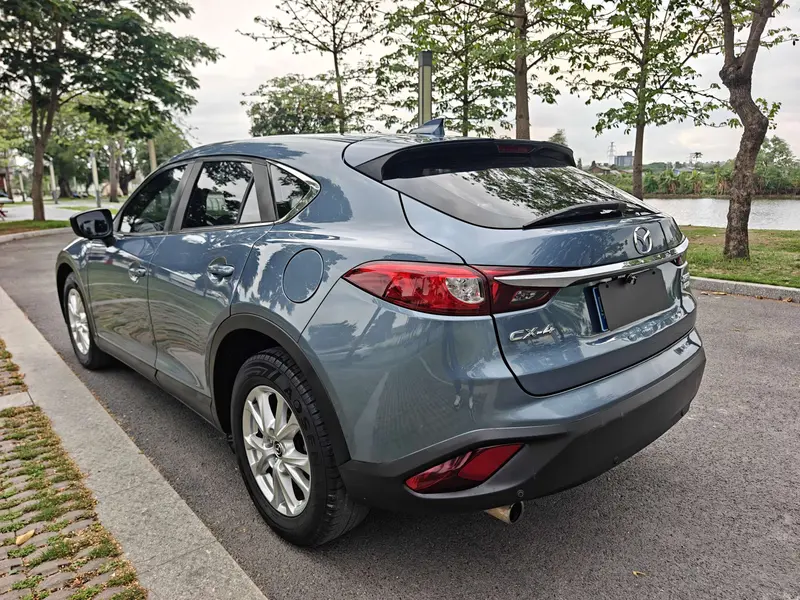 Mazda CX-4 2.0 L AT 2 WD — фото 5