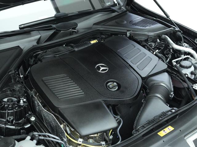 Mercedes-Benz E-class id 4387596 из Китая 19