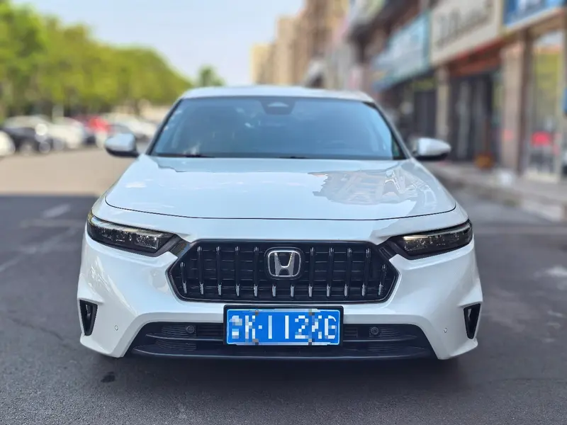 Honda Inspire — фото 2