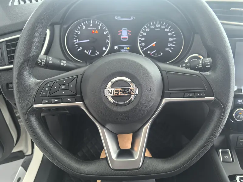 Nissan Qashqai — фото 11