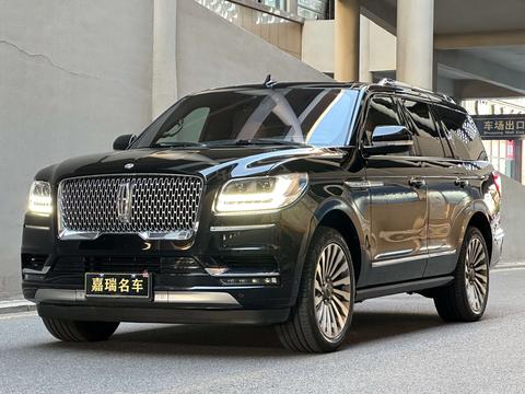 Lincoln Navigator