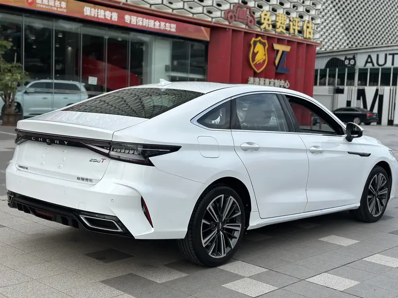Chery Arrizo 8 1.6TGDI DCT — фото 6