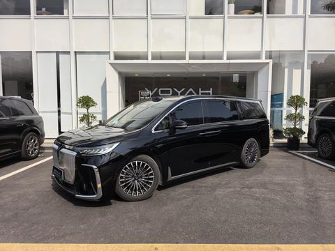 VOYAH Dreamer PHEV