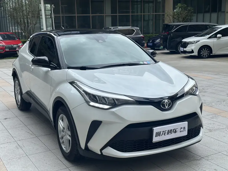 Toyota C-HR — фото 3