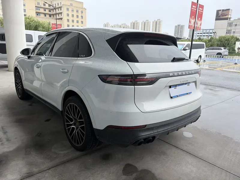 Porsche Cayenne 3.0 T — фото 4