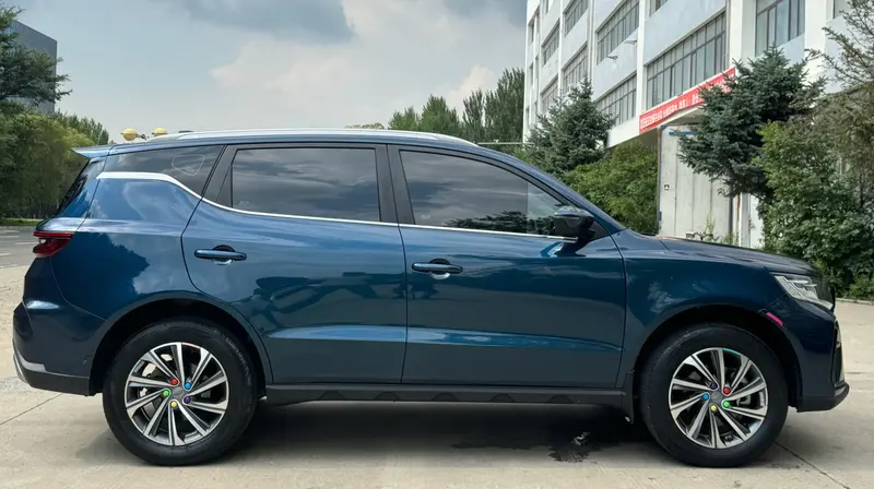 Geely Vision X6 — фото 8