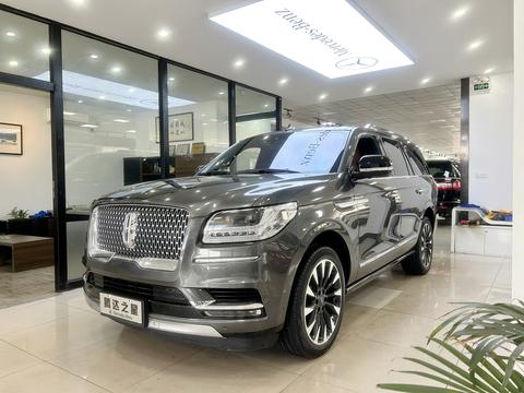 Lincoln Navigator