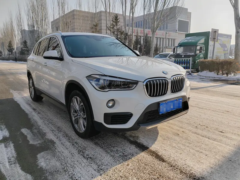 BMW X1 — фото 3