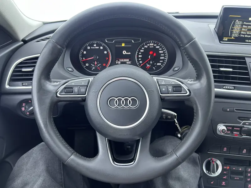 Audi Q3 — фото 13